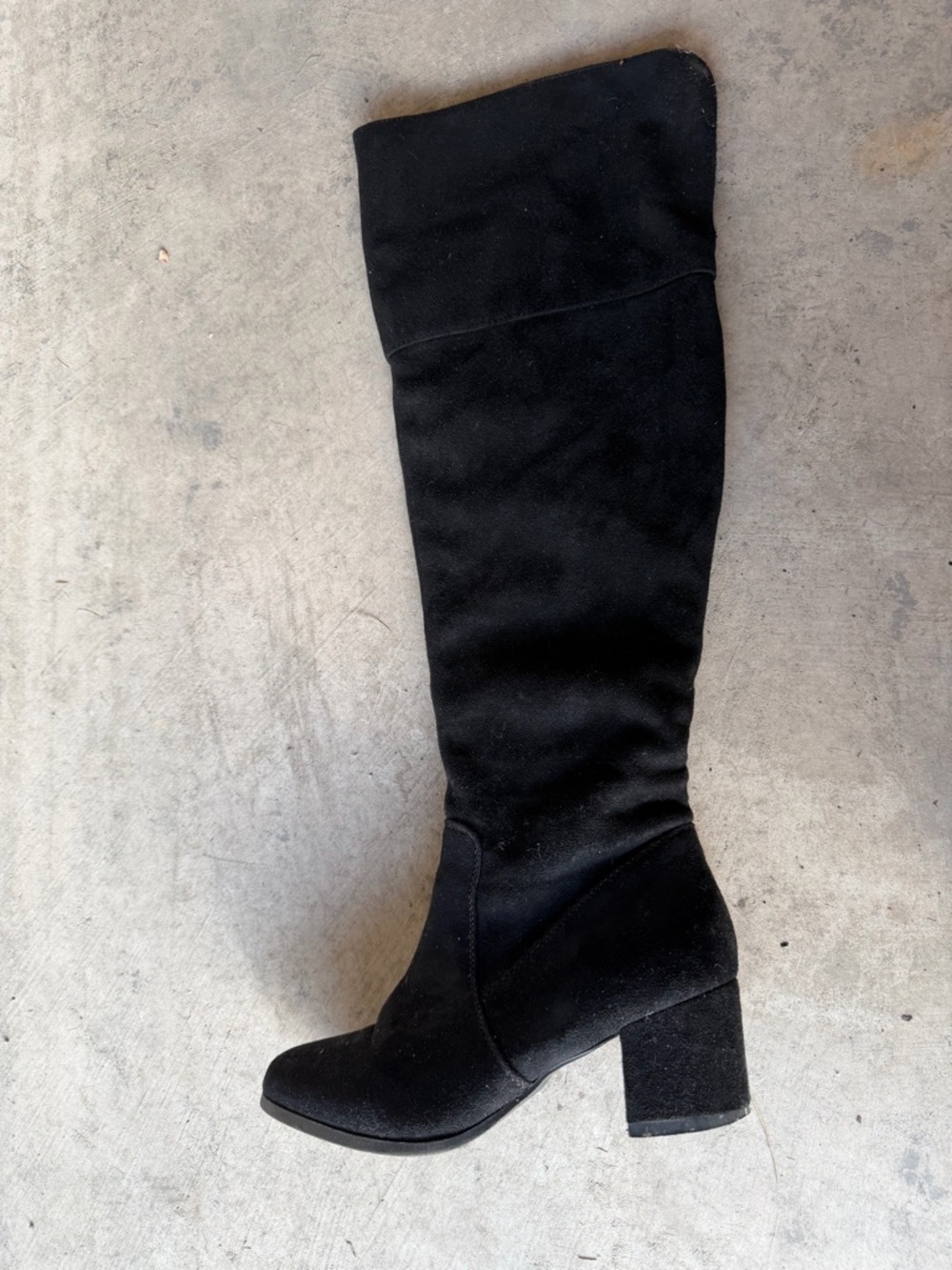 Black Knee-High Block Heel Women's Boots